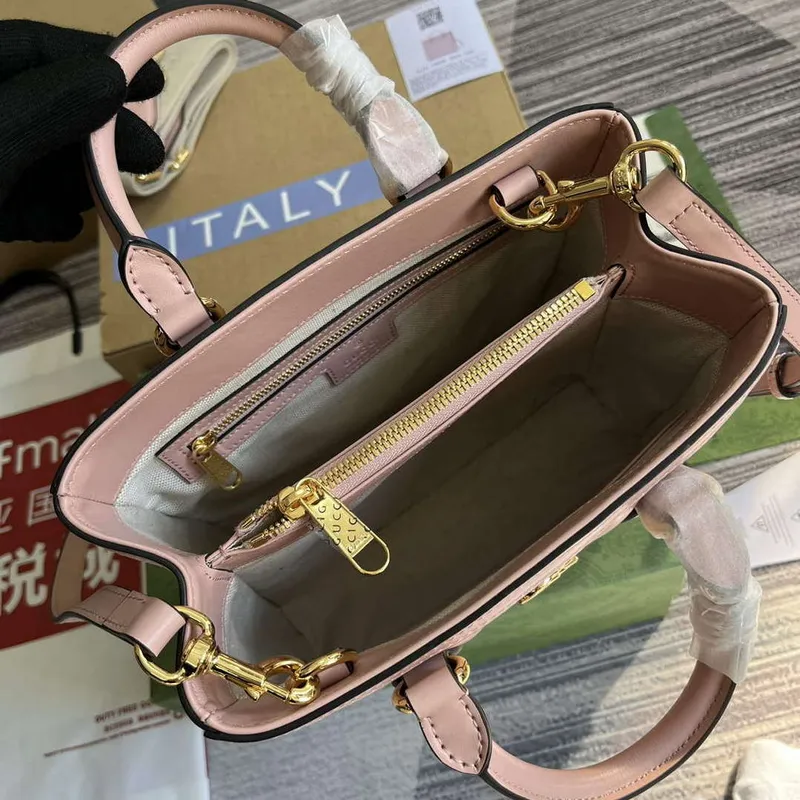 Gucci 728309 GG Matelassé Mini Top Handle Taška Růžová