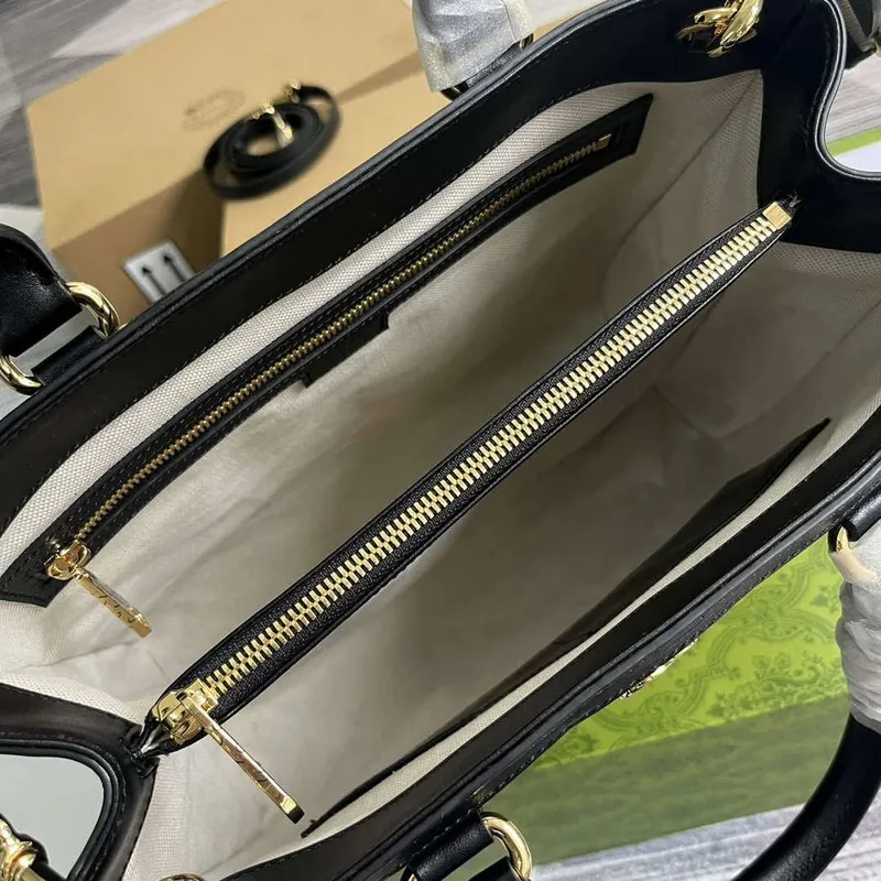 Gucci 728236 GG Matelassé Tote Černá