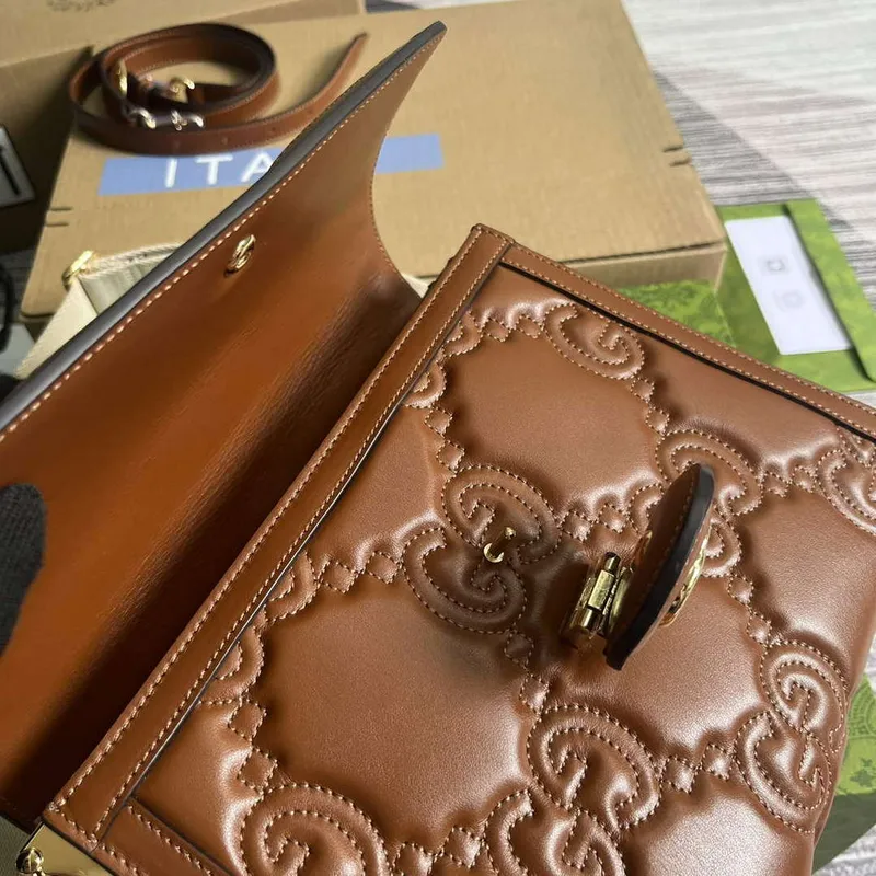 Gucci 736877 GG Matelassé Kabelka Hnědá