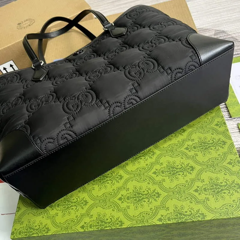 Gucci 631685 Ophidia GG střední taška černá