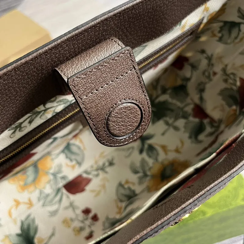 Gucci 631685 Ophidia GG střední taška hnědá