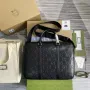 Gucci 658573 Pánská taška s embosovaným GG černá