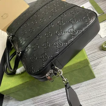 Gucci 658573 Pánská taška s embosovaným GG černá