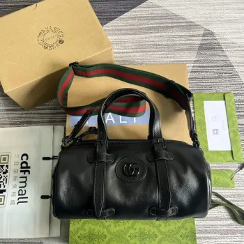 Gucci 725701 Malá taška přes rameno s tónovým Double G Černá