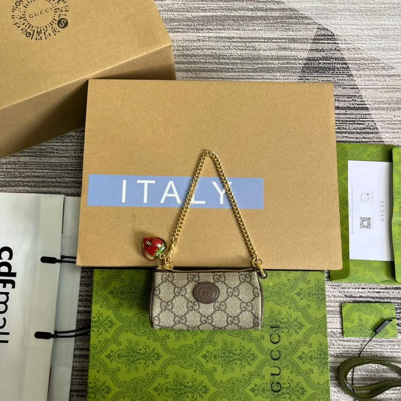 Gucci 726253 Mince s dvojitým G jahodou