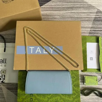 Gucci 725215 Gucci Blondie kontinentální řetízková peněženka Světle modrá