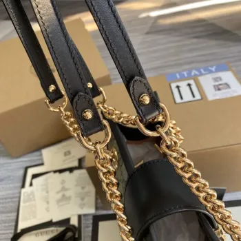 Gucci 498156 Padlock GG Malá Ramenní Taška Černá
