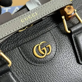 Gucci 735153 Gucci Diana Malá Kabelka přes Rameno Černá