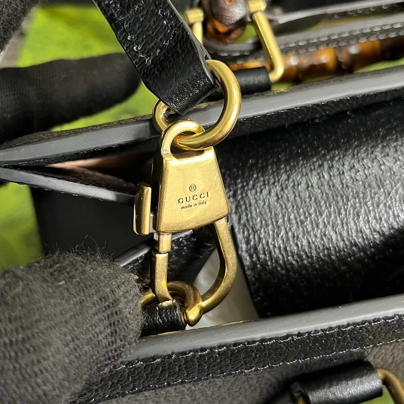 Gucci 735153 Gucci Diana Malá Kabelka přes Rameno Černá