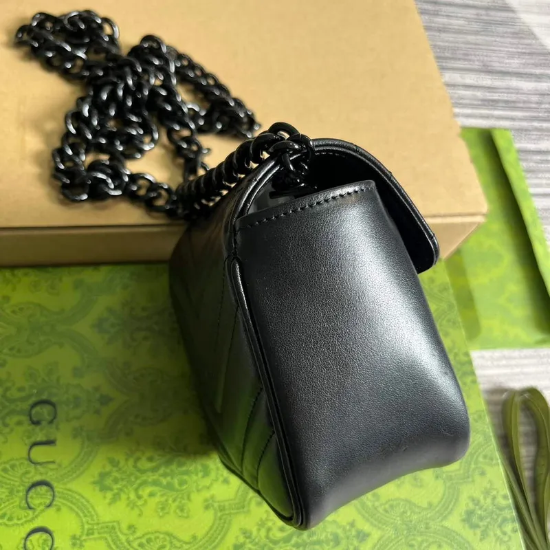 Gucci 739599 GG Marmont Pásková taška Černá