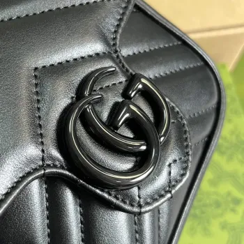 Gucci 739599 GG Marmont Pásková taška Černá