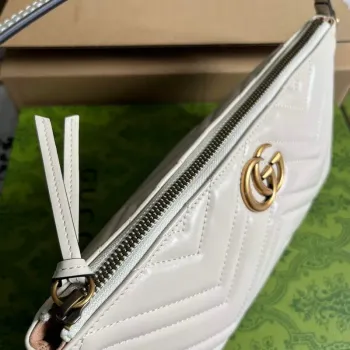 Gucci 739166 GG Marmont ramenní taška Bílá