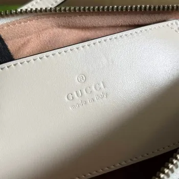 Gucci 739166 GG Marmont ramenní taška Bílá
