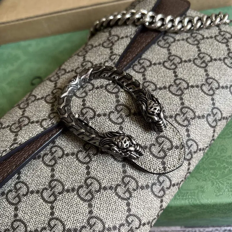 Gucci 731782 Dionysus malá ramenní taška Hnědá