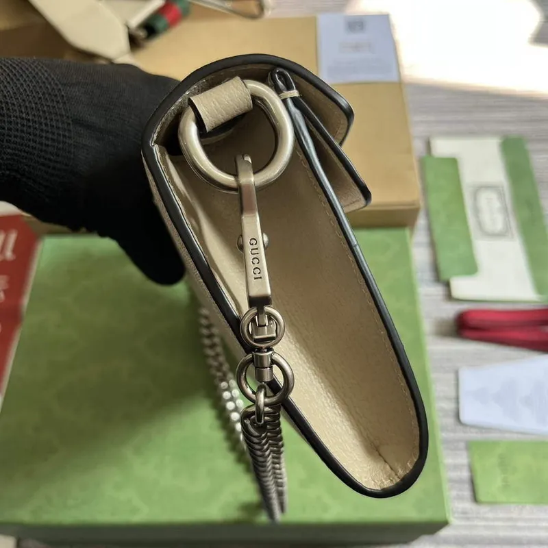 Gucci 731782 Dionysus malá ramenní taška béžová