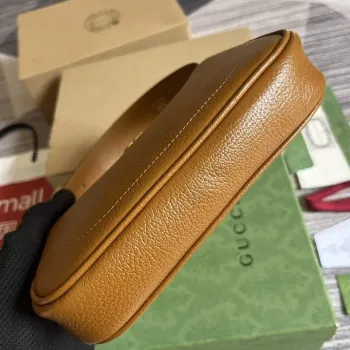Gucci 739076 ramenní taška Aphrodite s Double G Cuir