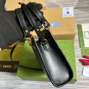 Gucci 696123 GG Marmont Matelassé Mini Taška Černá
