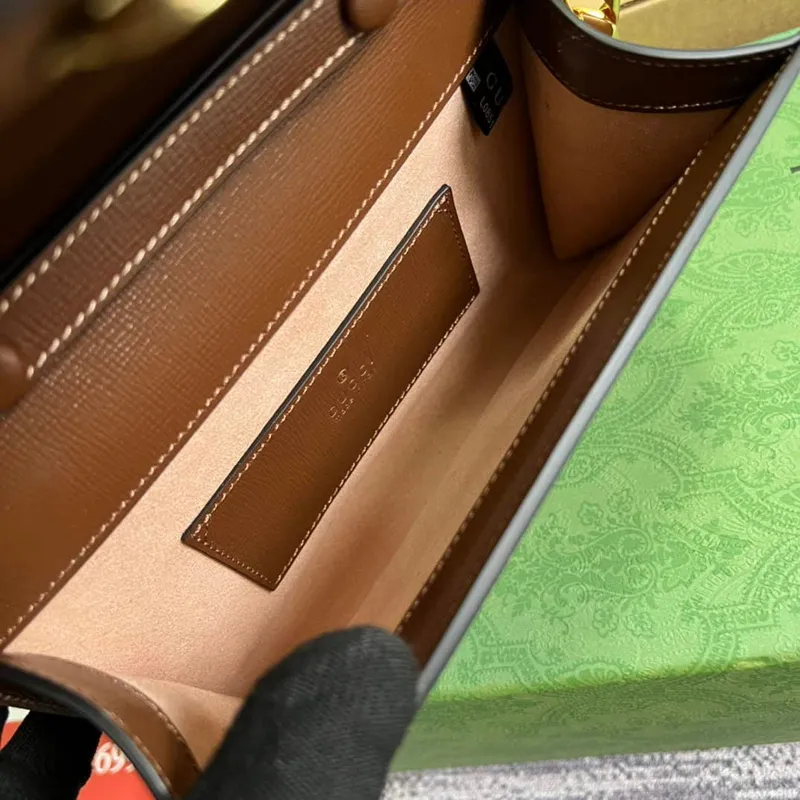 Gucci 724713 Gucci Horsebit 1955 mini taška béžová a hnědá