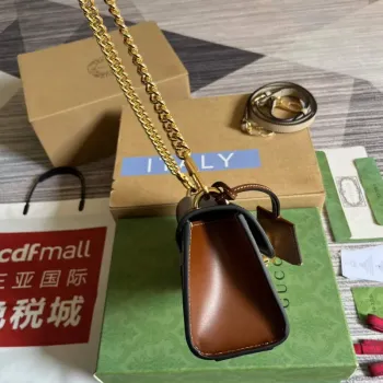 Gucci 735103 Mini ramenní taška s zámkem Černá