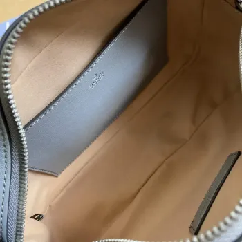 Gucci 447632 GG Marmont malá ramenní taška šedá