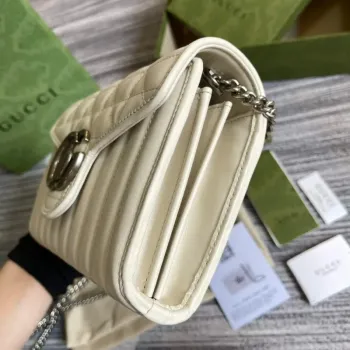 Gucci 474575 GG Marmont mini taška Bílá