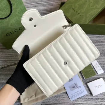 Gucci 474575 GG Marmont mini taška Bílá