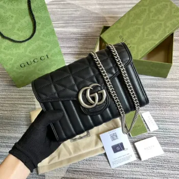 Gucci 474575 GG Marmont mini taška černá