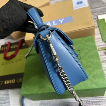 Gucci 583571 GG Marmont mini taška s horním uchopem modrá