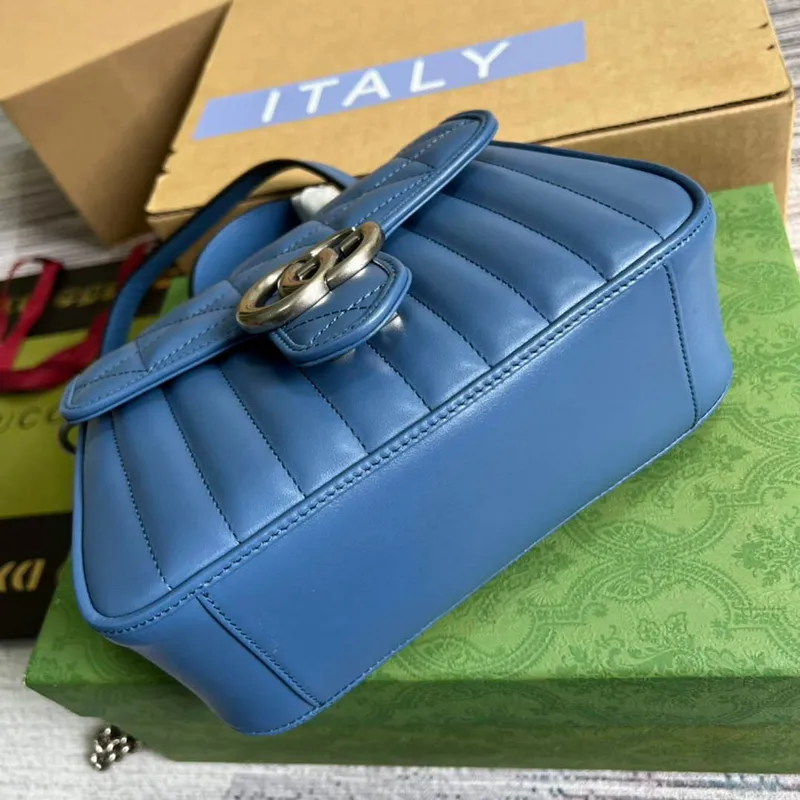 Gucci 583571 GG Marmont mini taška s horním uchopem modrá
