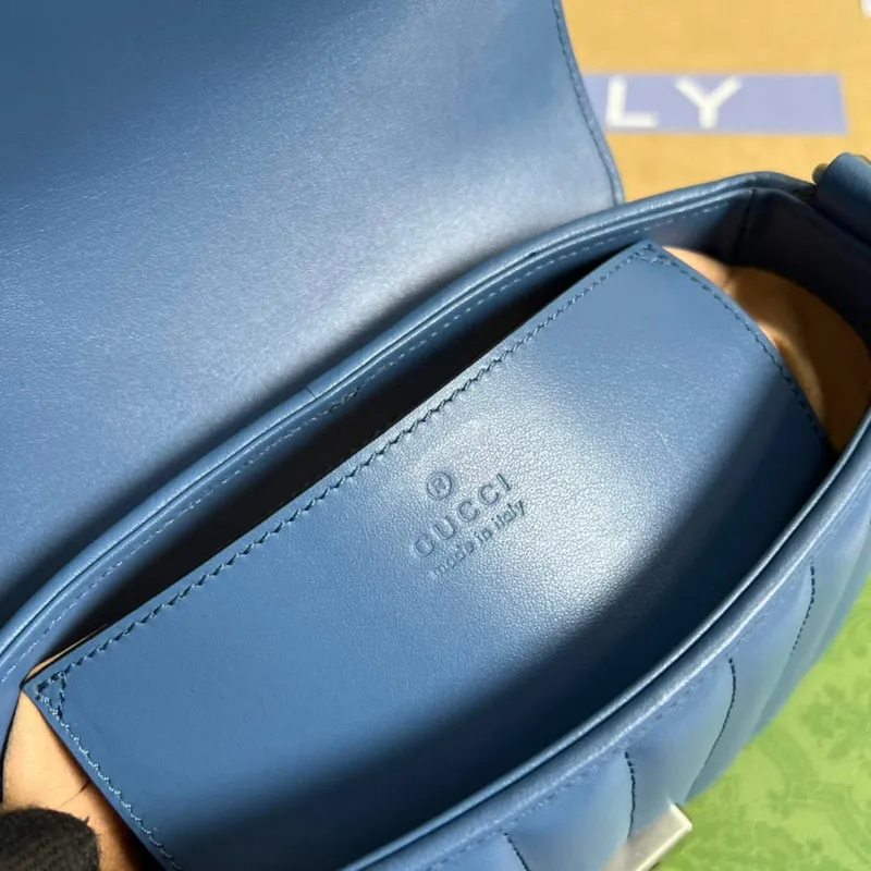 Gucci 583571 GG Marmont mini taška s horním uchopem modrá