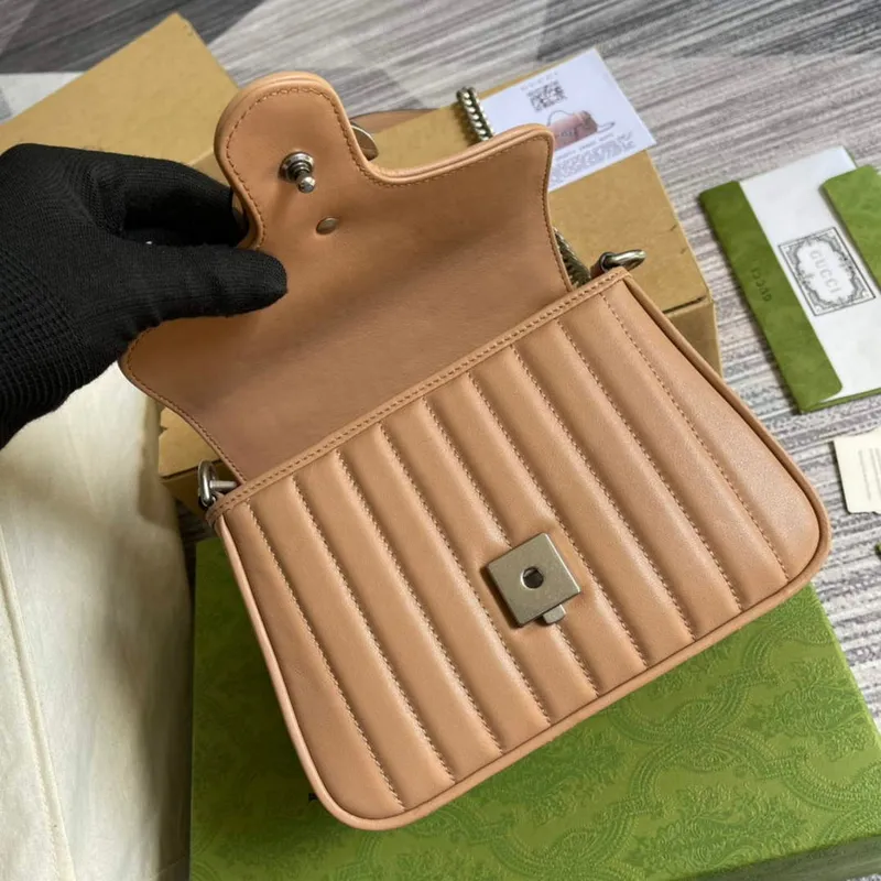 Gucci 583571 GG Marmont mini taška s horním uchopem Světle růžová