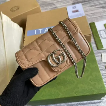 Gucci 476433 GG Marmont Super Mini Taška Růžová