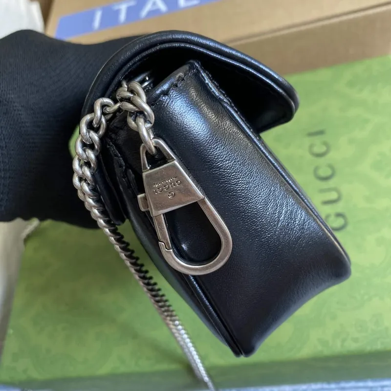 Gucci 476433 GG Marmont Super Mini Taška Černá