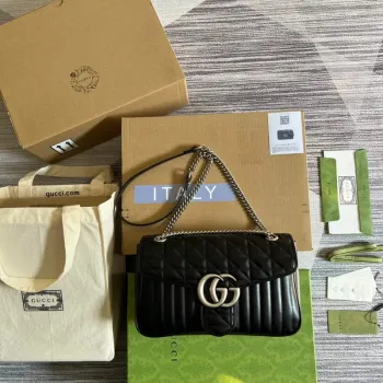 Gucci 443496 GG Marmont střední kabelka přes rameno Černá