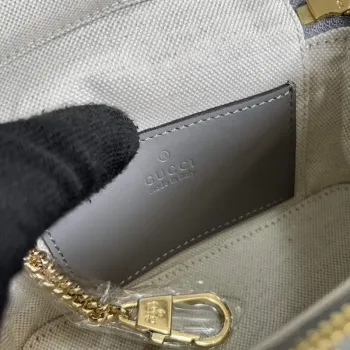 Gucci 723770 GG Matelassé Mini Taška s Horním Uchem Šedá