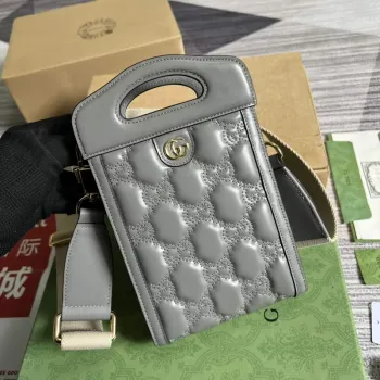 Gucci 723776 GG Matelassé Mini Taška s Horní Rukojetí Šedá