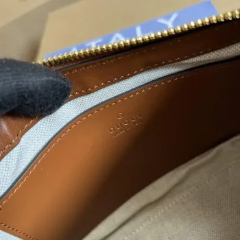 Gucci 735049 GG Matelassé Kabelka Hnědá