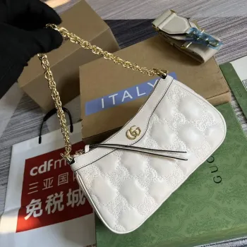 Gucci 735049 GG Matelassé Kabelka Bílá