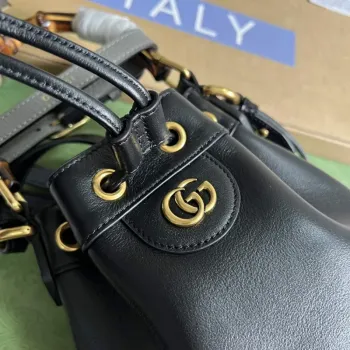 Gucci 724667 Diana Mini Bucket Bag Černá