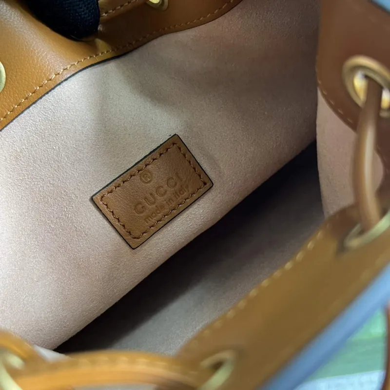 Gucci 724667 Diana Mini Bucket Bag Světle Hnědá