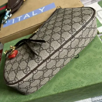 Gucci 735132 Ophidia malá kabelka Hnědá