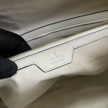 Gucci 681295 Jumbo GG střední cestovní taška Šedá