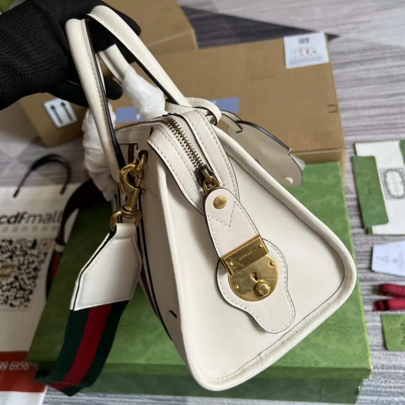 Gucci 715772 Malá kabelka s horním uchopem s Double G Bílá