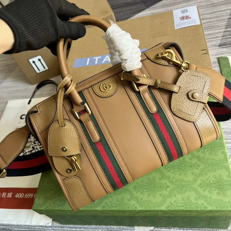 Gucci 715772 Malá taška s horním uchopem s dvojitým G Světle hnědá