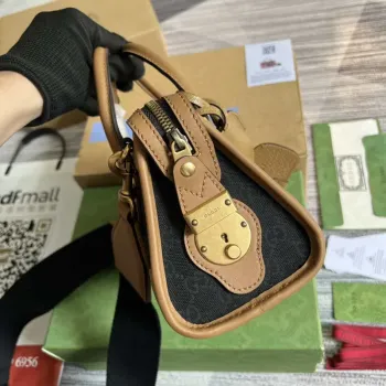 Gucci 715771 Mini plátěná taška s horním uchopem Světle hnědá a černá Originální GG plátno