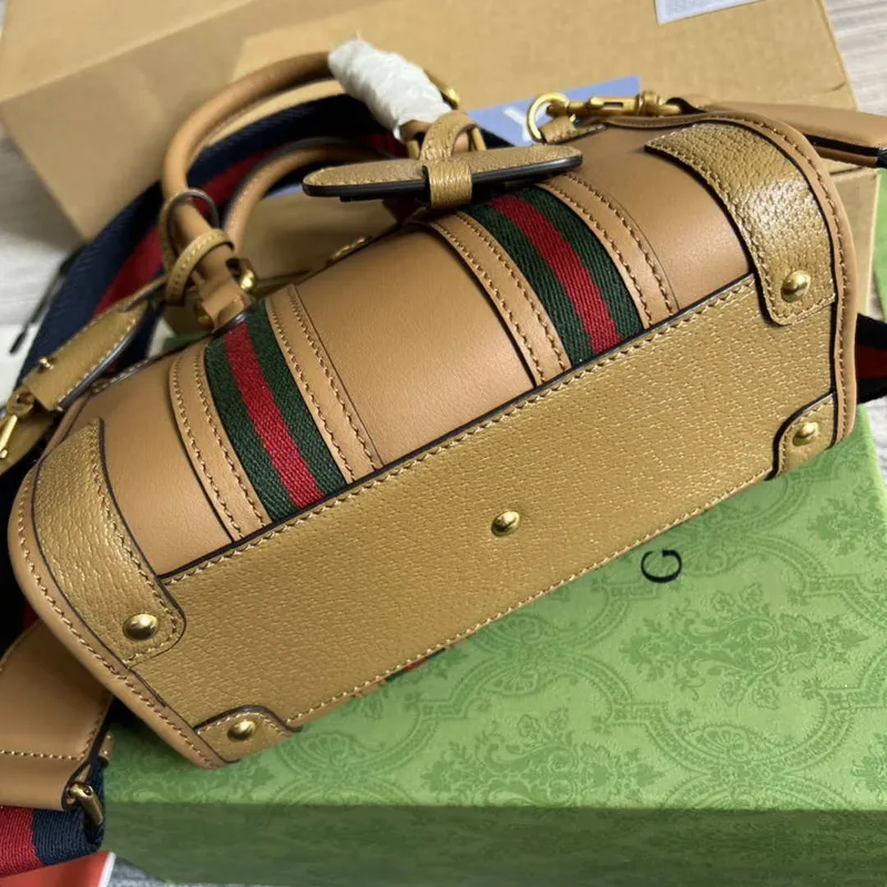 Gucci 715771 Mini taška s dvojitým uchem v barvě tan
