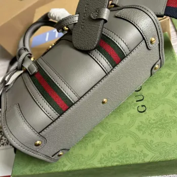 Gucci 715771 Mini taška s horním madlem s Double G Šedá