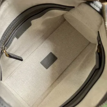 Gucci 715771 Mini taška s horním madlem s Double G Šedá