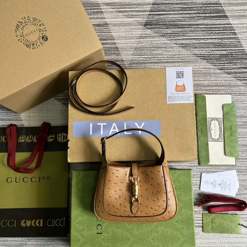 Gucci 637091 Jackie 1961 Mini Kapsa na rameno z pštrosí kůže Hnědá