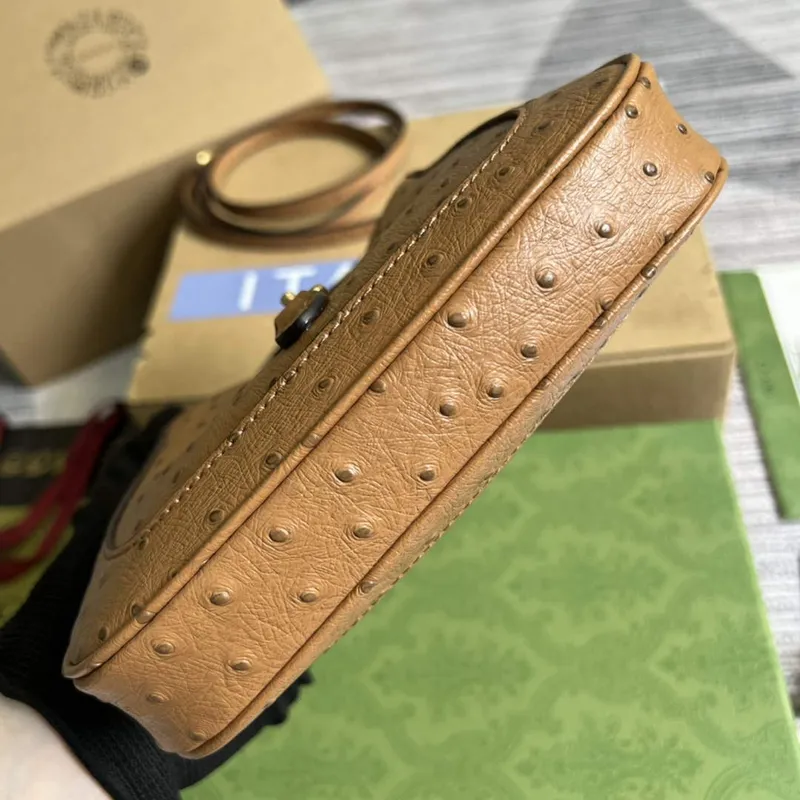 Gucci 637091 Jackie 1961 Mini Kapsa na rameno z pštrosí kůže Hnědá